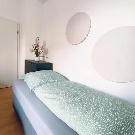 Am Stiftsbergpark, 3 Schlafzimmer, 6 Personen, Wlan, 55 Zoll Fernseher * 허포드