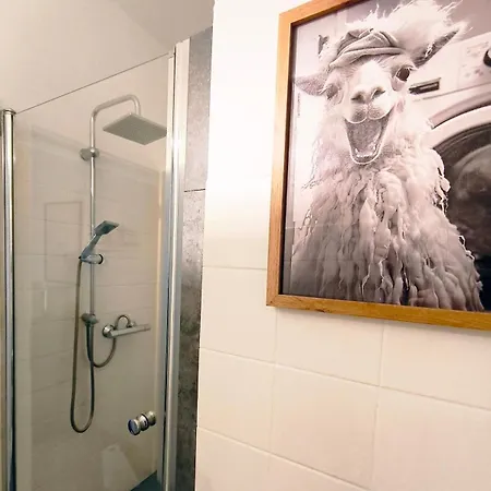 Am Stiftsbergpark, 3 Schlafzimmer, 6 Personen, Wlan, 55 Zoll Fernseher Apartmán *